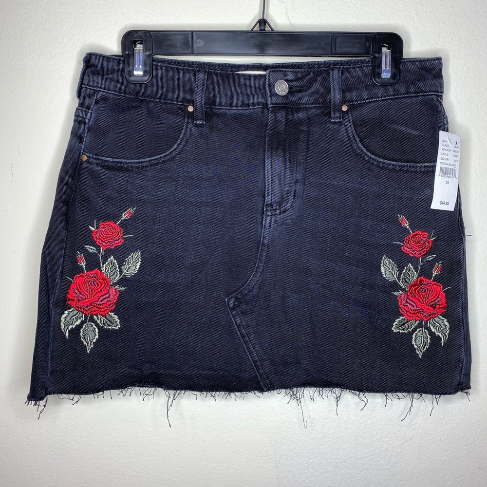 BLACK DENIM MINI SKIRT